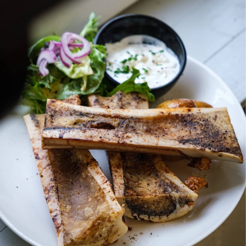 Le restaurant - La Batisse - Crémieu - restaurant CREMIEU